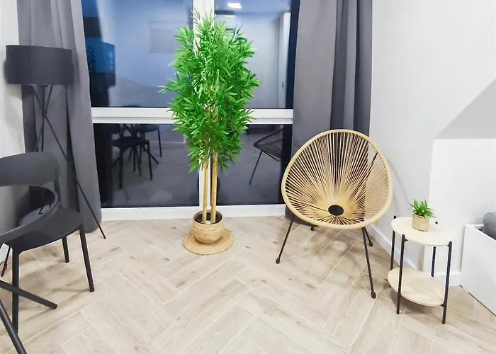 Alfa Einzelzimmer Teekueche Porsche Bosch L Gemeinschaftsbad Wifi Smarttv L Single With Kitchenette And Shared Bathroom Bs21a10 *