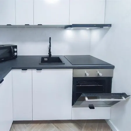 Alfa Einzelzimmer Teeküche Porsche Bosch L Gemeinschaftsbad Wifi Smarttv L Single With Kitchenette&shared Bathroom Bs21a10 * Stuttgart